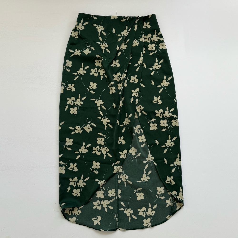 Urban Outfitters Dark Green Floral High-Low Skirt